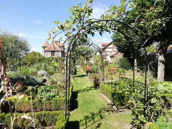 Solutions Monte Escalier Pose monte escalier Petit-Couronne